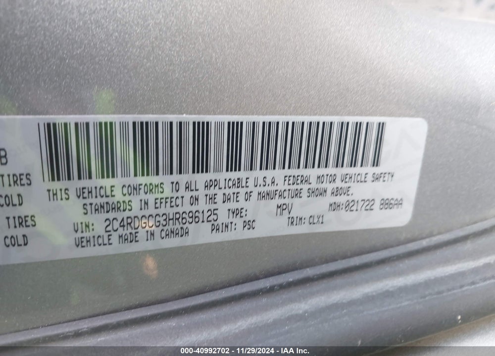 2017 DODGE GRAND CARAVAN SXT VIN: 2C4RDGCG3HR696125
