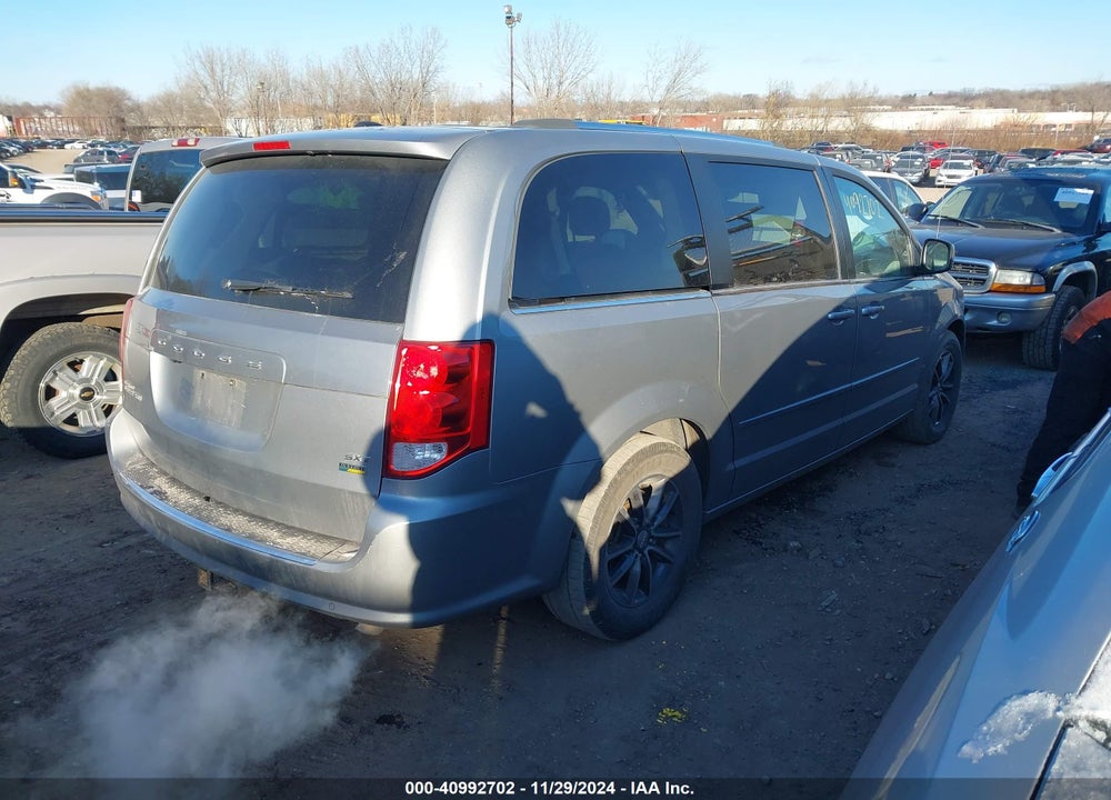 2017 DODGE GRAND CARAVAN SXT VIN: 2C4RDGCG3HR696125