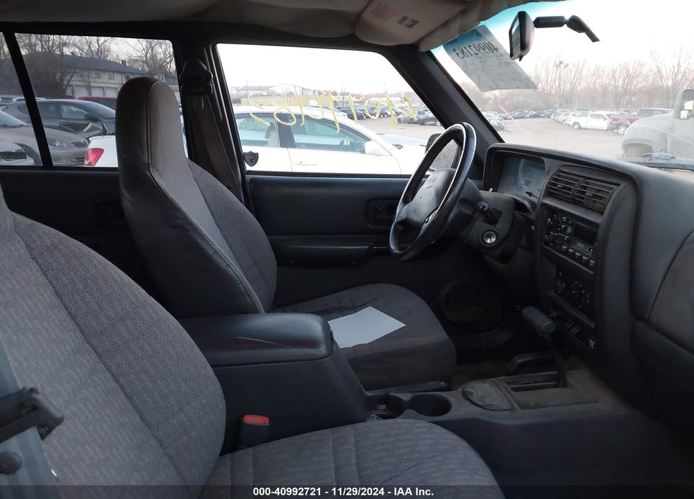 1999 JEEP CHEROKEE CLASSIC/SPORT VIN: 1J4FF68S1XL518008