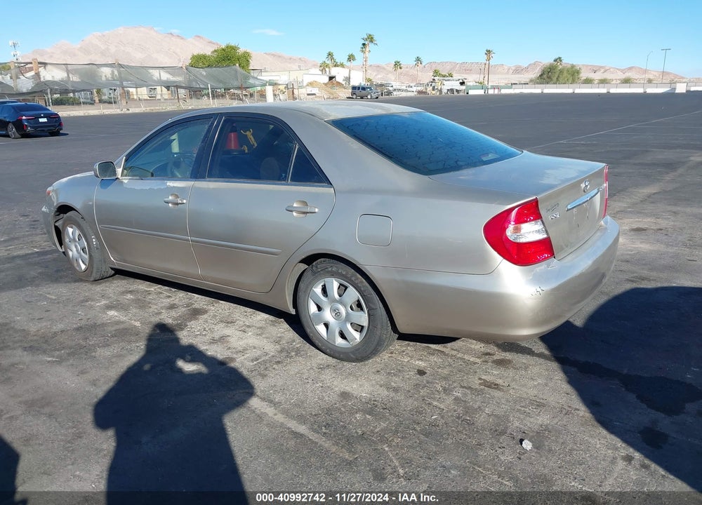 2002 TOYOTA CAMRY LE VIN: 4T1BE32K82U541492