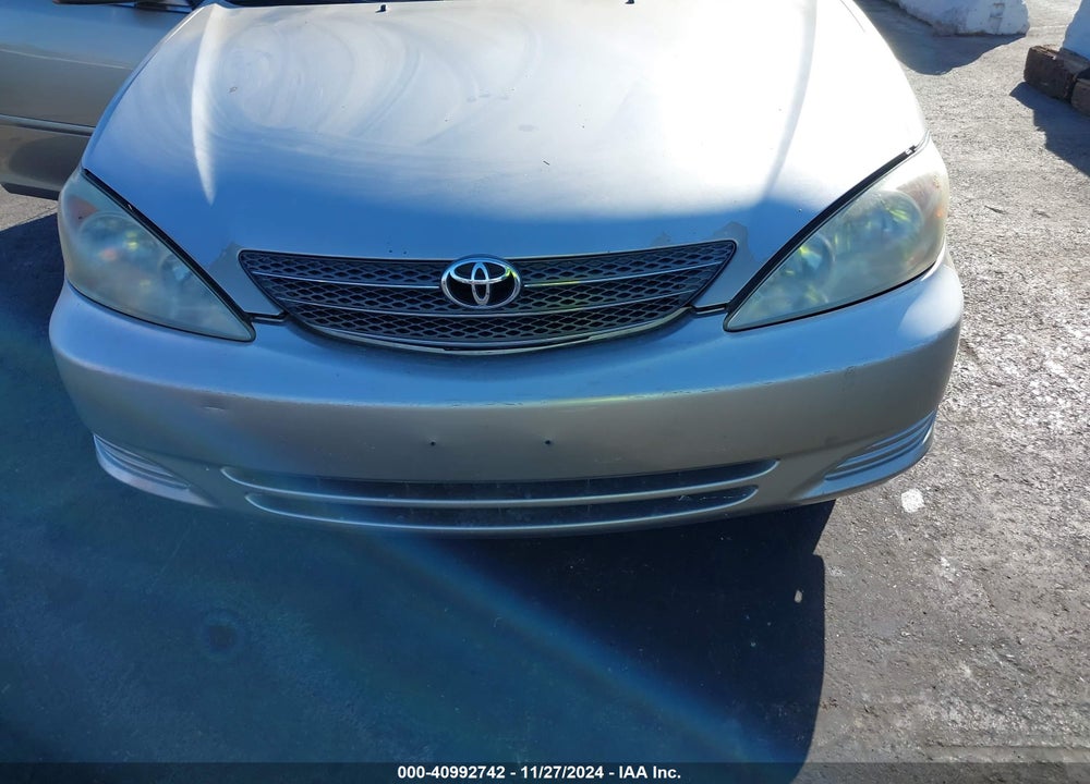 2002 TOYOTA CAMRY LE VIN: 4T1BE32K82U541492