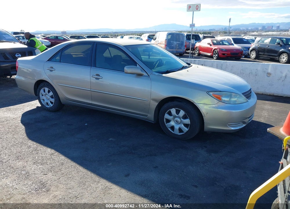 2002 TOYOTA CAMRY LE VIN: 4T1BE32K82U541492