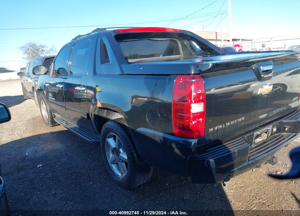 2011 CHEVROLET AVALANCHE 1500 LT1 VIN: 3GNMCFE02BG394255