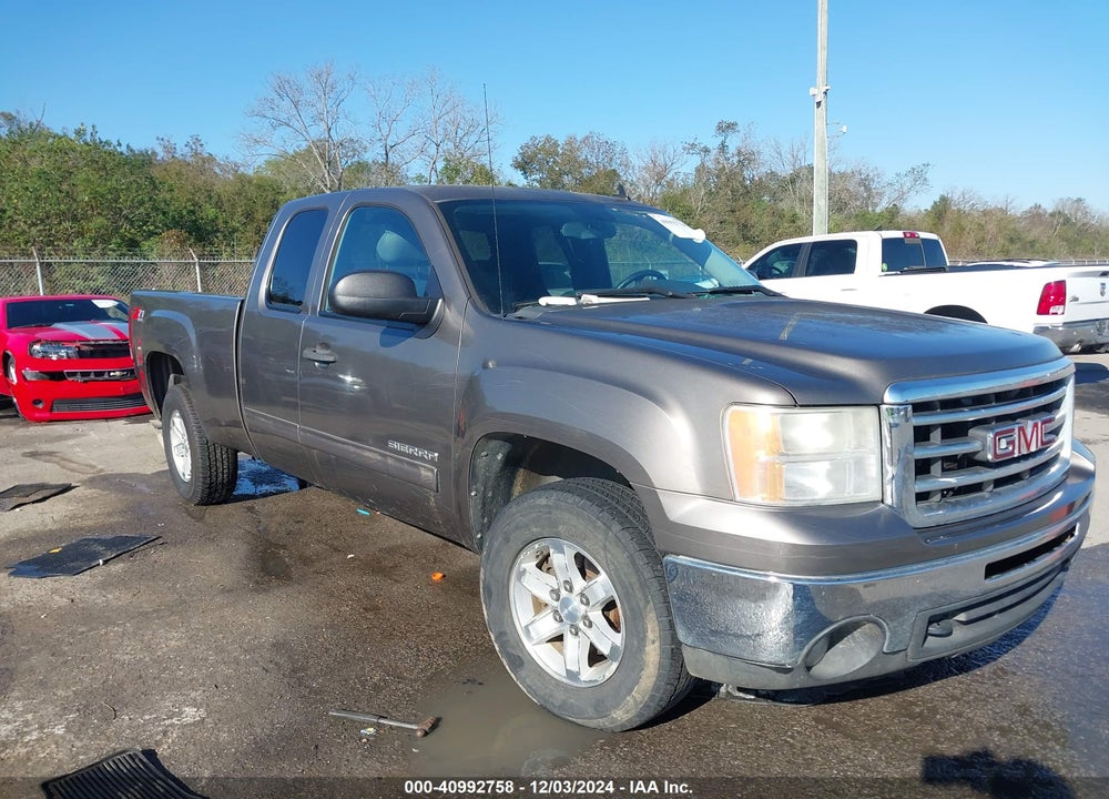 2013 GMC SIERRA 1500 SLE VIN: 1GTR2VE75DZ115618