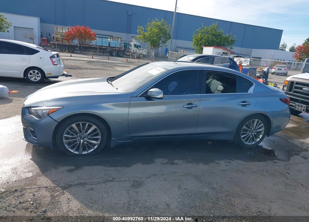 2018 INFINITI Q50 3.0T LUXE VIN: JN1EV7AP6JM352444