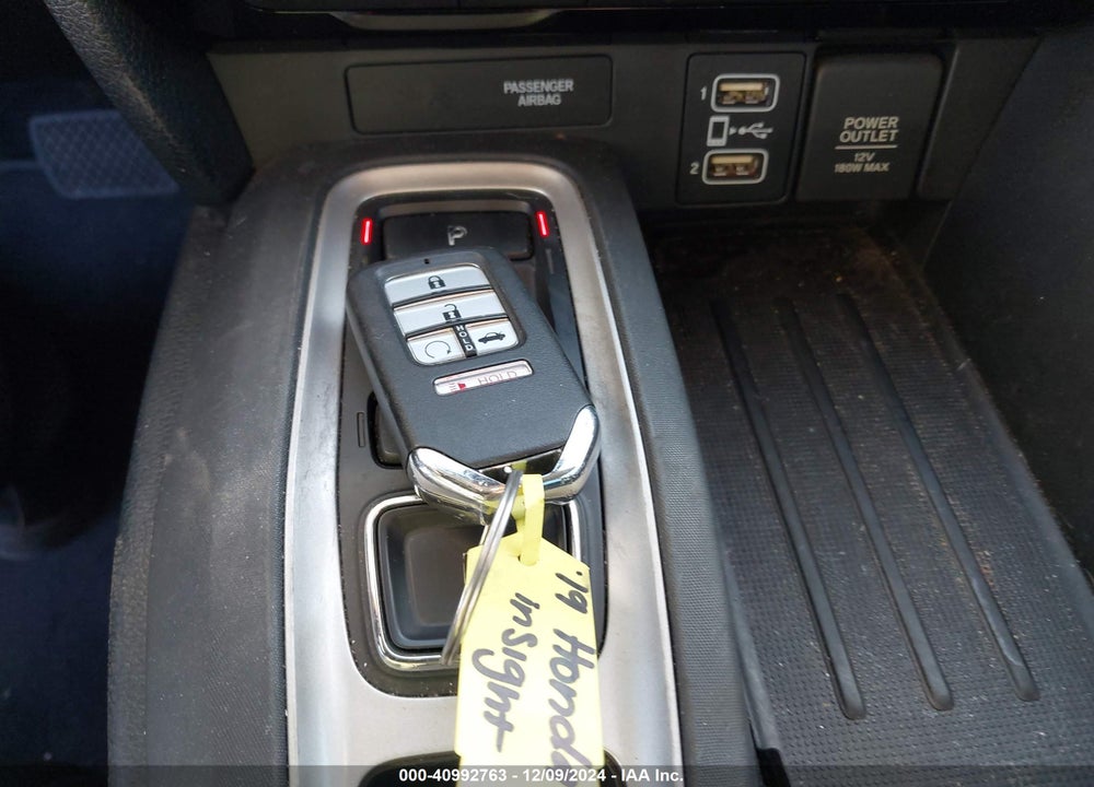 2019 HONDA INSIGHT TOURING VIN: 19XZE4F94KE029517