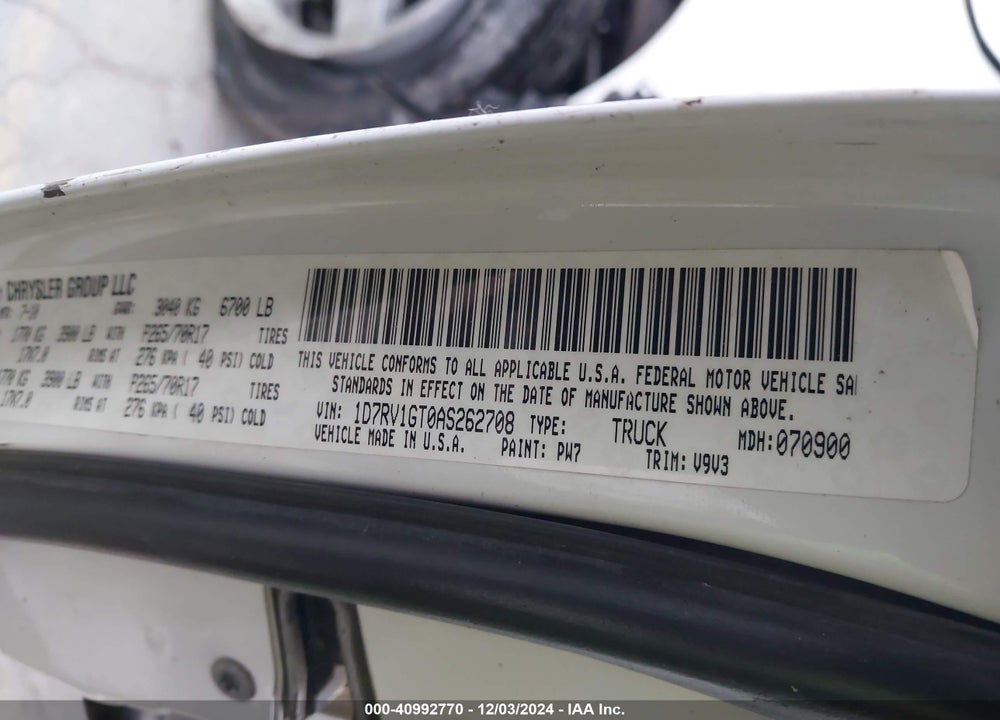 2010 DODGE RAM 1500 VIN: 1D7RV1GT0AS262708