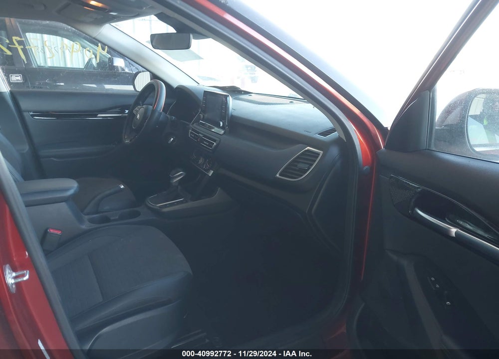 2021 KIA SELTOS S VIN: KNDEUCAA8M7229221
