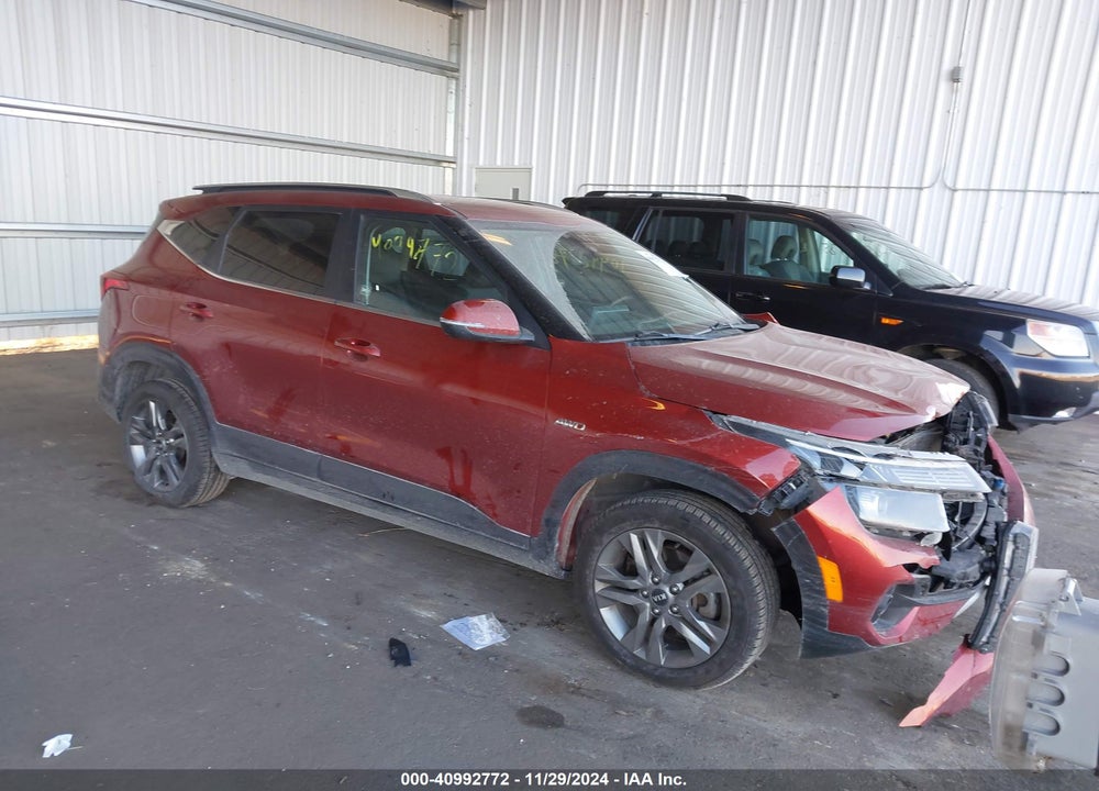 2021 KIA SELTOS S VIN: KNDEUCAA8M7229221