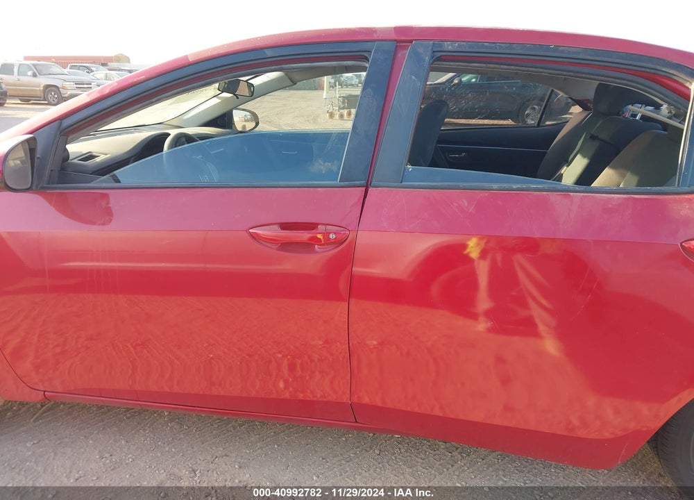 2019 TOYOTA COROLLA VIN: 5YFBURHE1KP930659