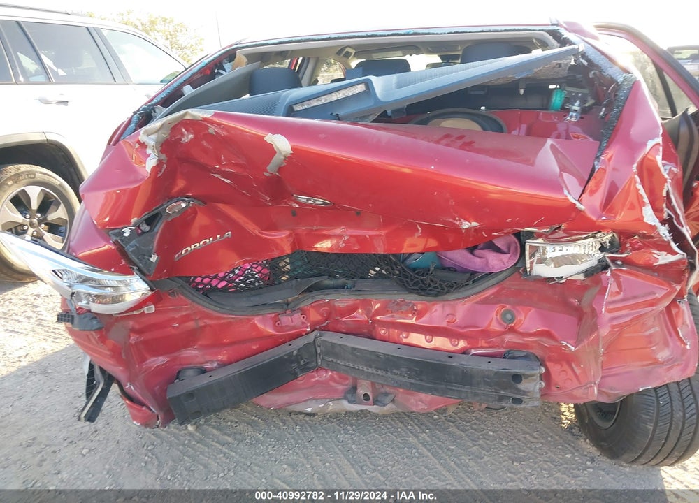 2019 TOYOTA COROLLA VIN: 5YFBURHE1KP930659