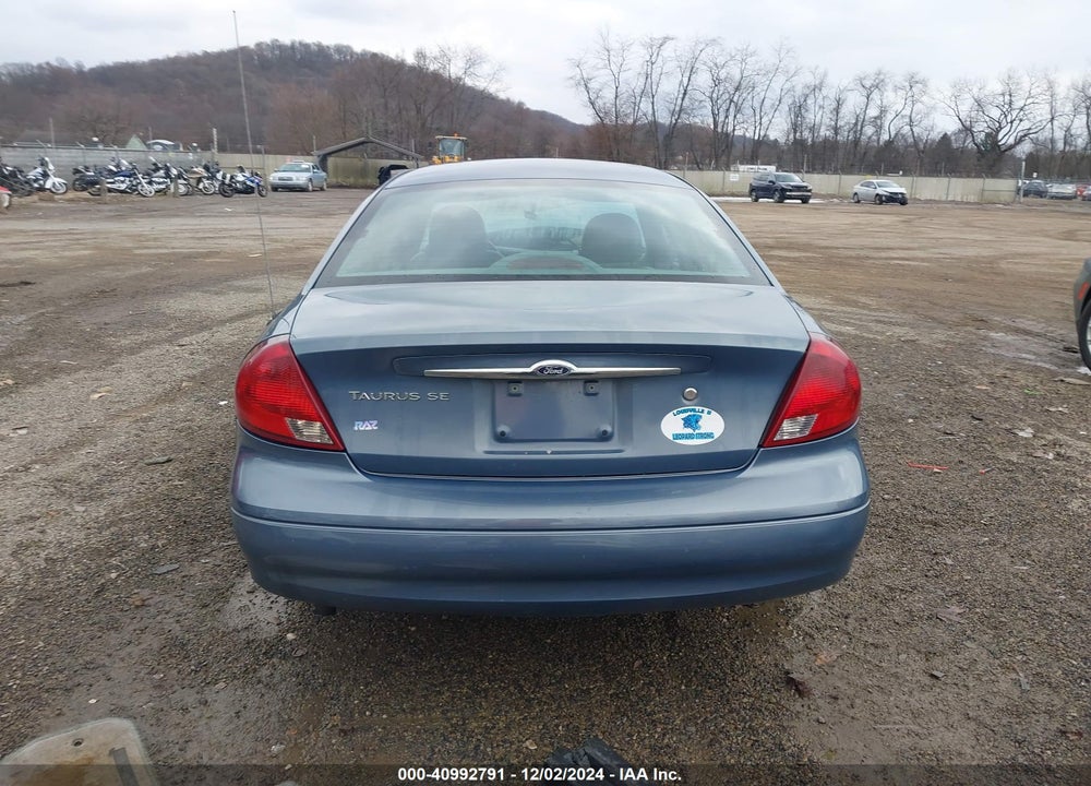 2000 FORD TAURUS SES VIN: 1FAFP55S4YG203382