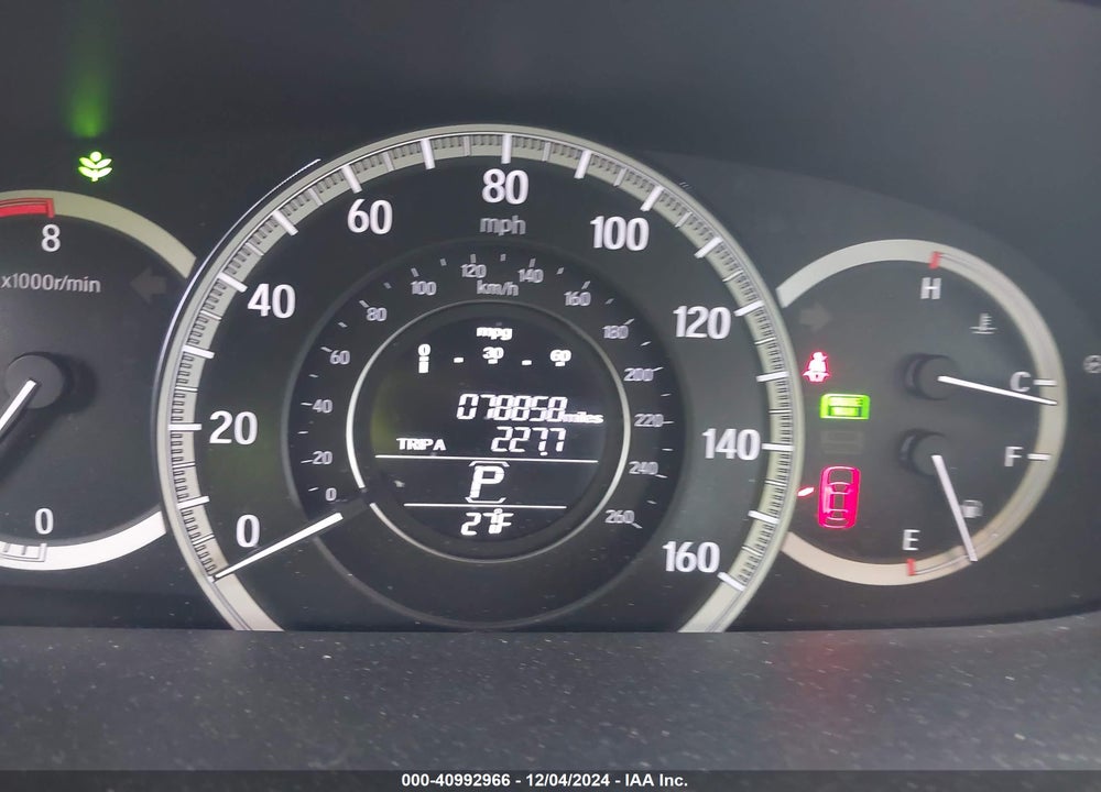 2016 HONDA ACCORD EX-L VIN: 1HGCR2F82GA120819