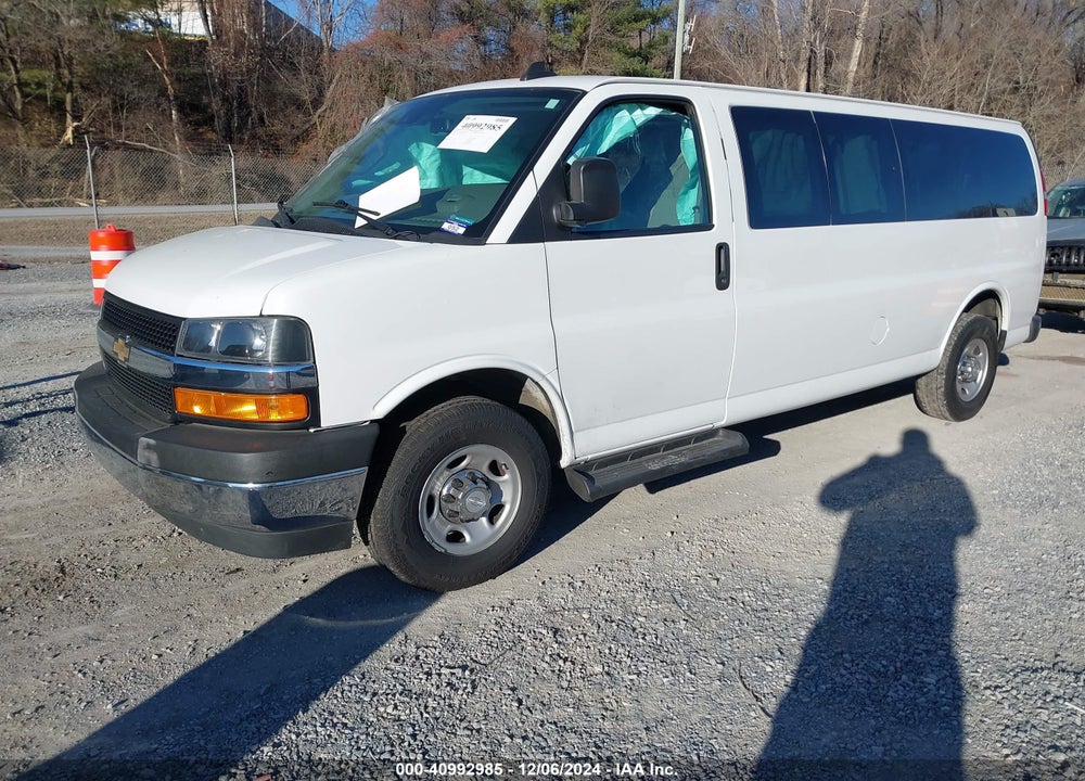 2020 CHEVROLET EXPRESS PASSENGER RWD 3500 EXTENDED WHEELBASE LT VIN: 1GAZGPFG4L1209801