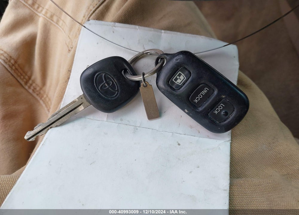 2005 TOYOTA 4RUNNER SR5 V6 VIN: JTEZU14R158029439