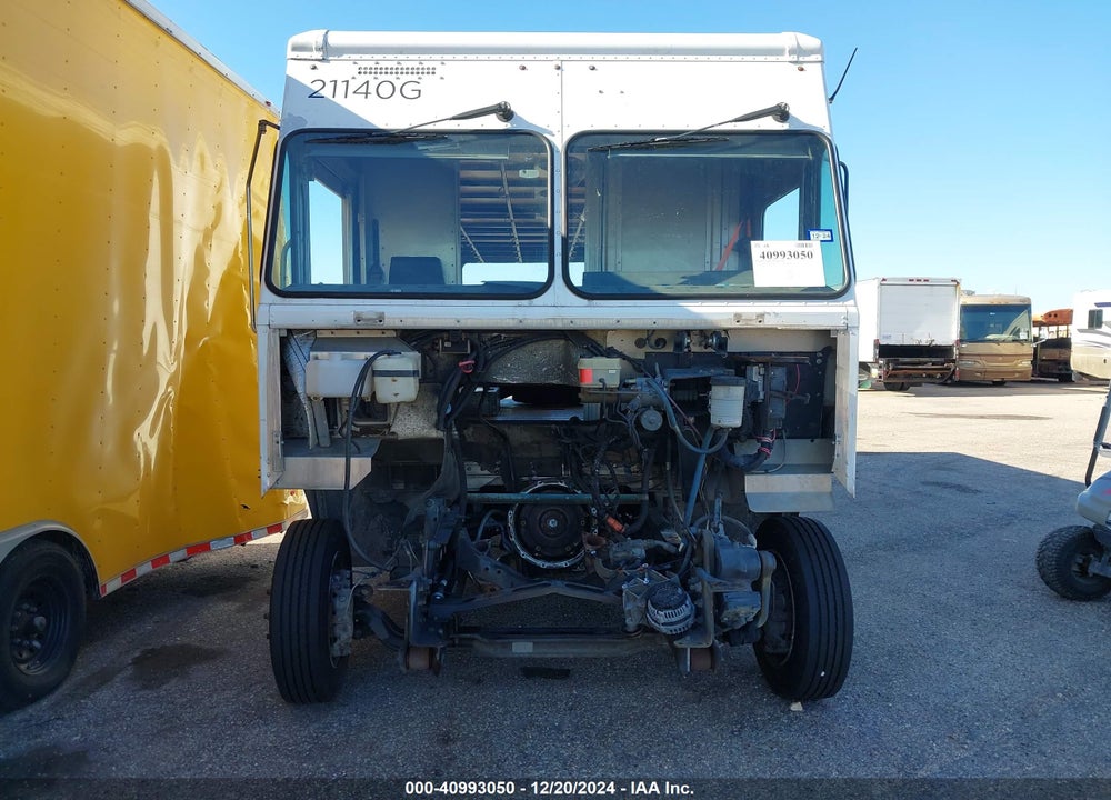 2011 WORKHORSE CUSTOM CHASSIS COMMERCIAL CHASSIS W62 VIN: 5B4MFG2E2B3446434