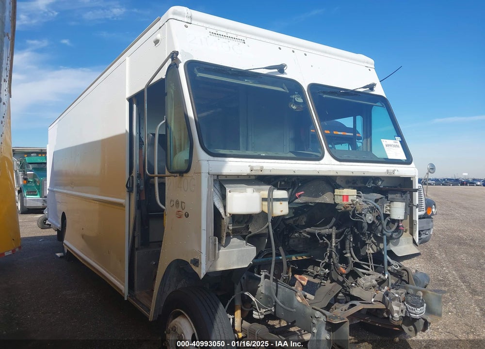 2011 WORKHORSE CUSTOM CHASSIS COMMERCIAL CHASSIS W62 VIN: 5B4MFG2E2B3446434