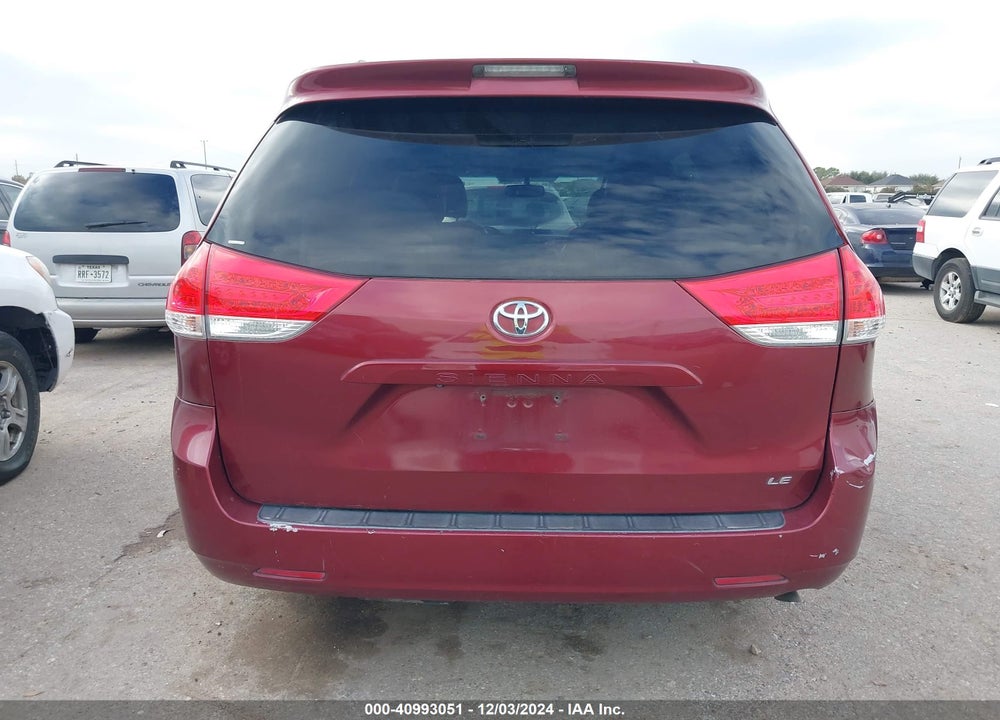 2011 TOYOTA SIENNA LE V6 VIN: 5TDKK3DC5BS097964