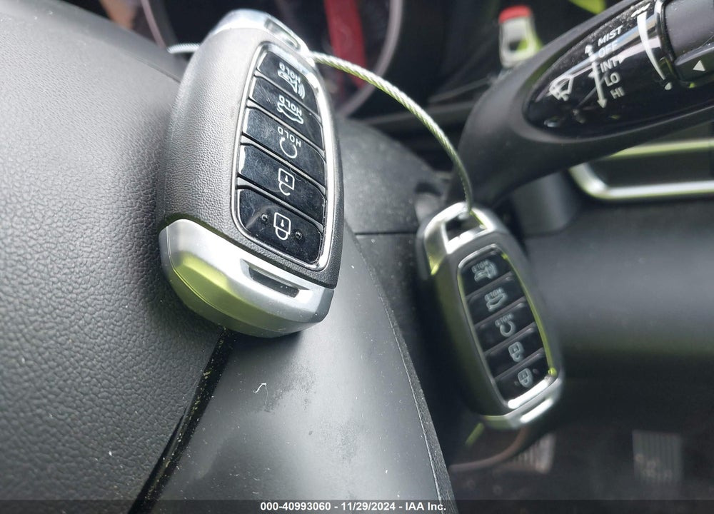 2023 HYUNDAI ELANTRA VIN: KMHLM4AG6PU562309