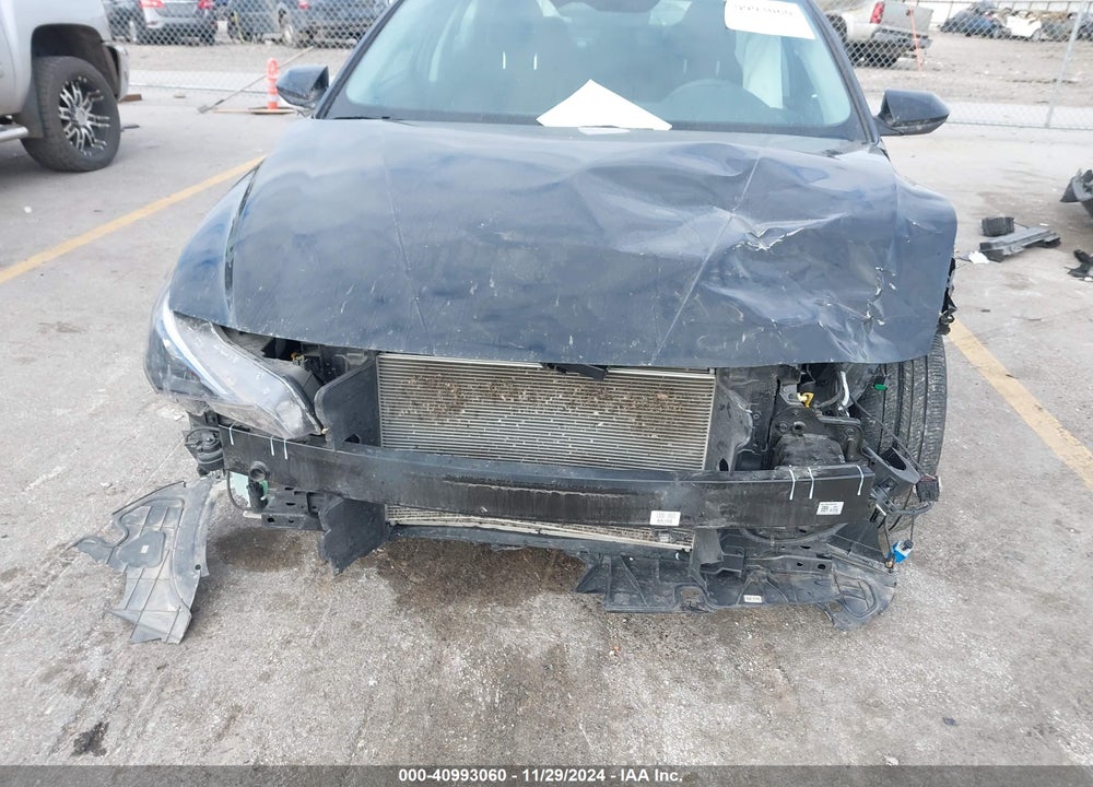 2023 HYUNDAI ELANTRA VIN: KMHLM4AG6PU562309