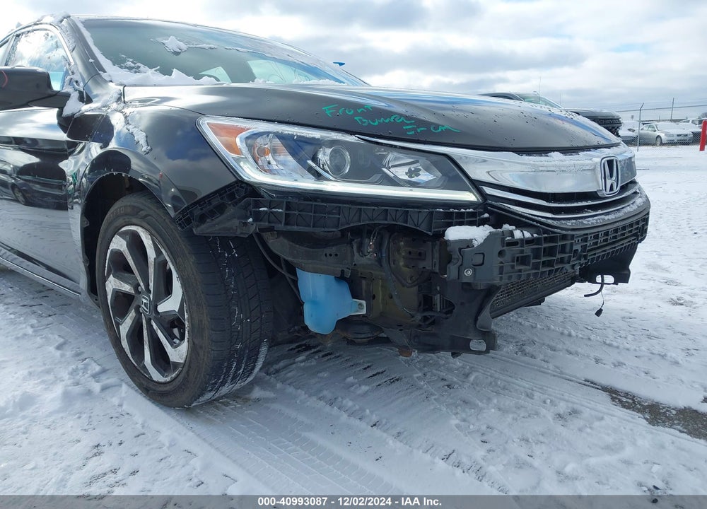 2016 HONDA ACCORD VIN: 1HGCR2F87GA159163