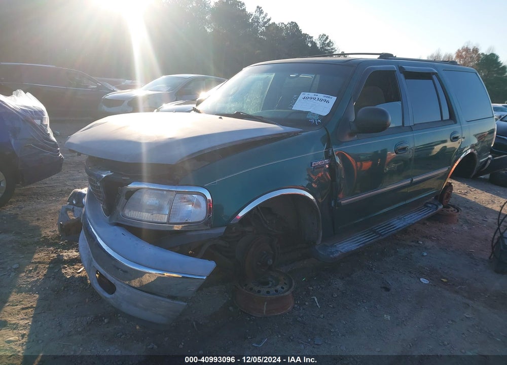 2000 FORD EXPEDITION XLT VIN: 1FMRU1565YLA27506