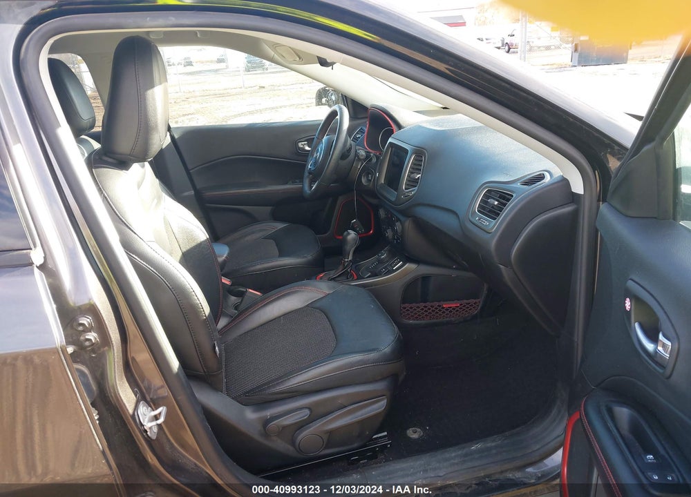 2019 JEEP COMPASS TRAILHAWK 4X4 VIN: 3C4NJDDBXKT620074