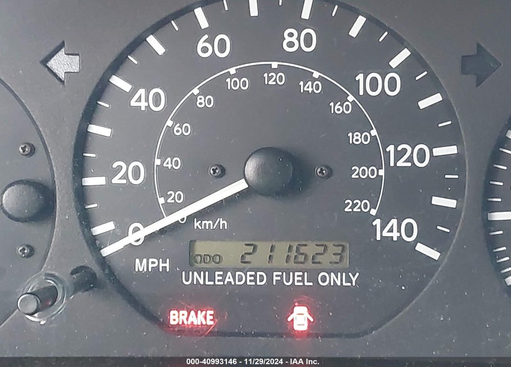 1999 TOYOTA CAMRY LE VIN: 4T1BG22K3XU606566