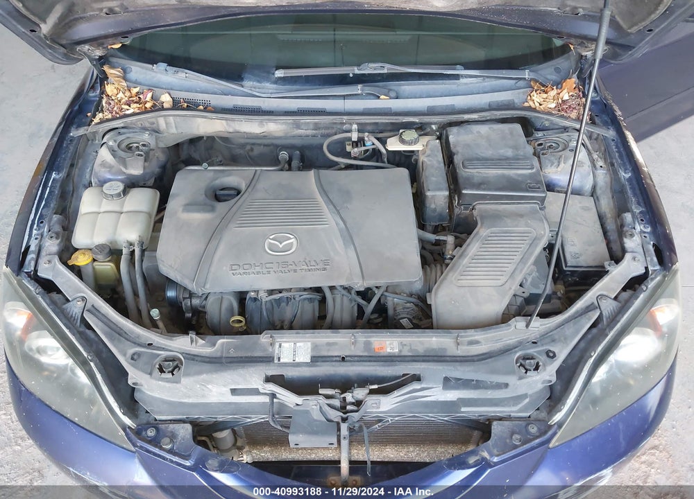 2004 MAZDA 3 S VIN: JM1BK143741164438