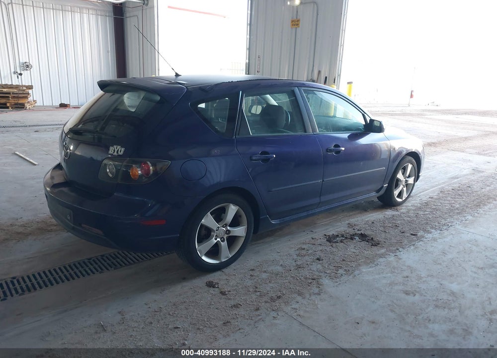 2004 MAZDA 3 S VIN: JM1BK143741164438