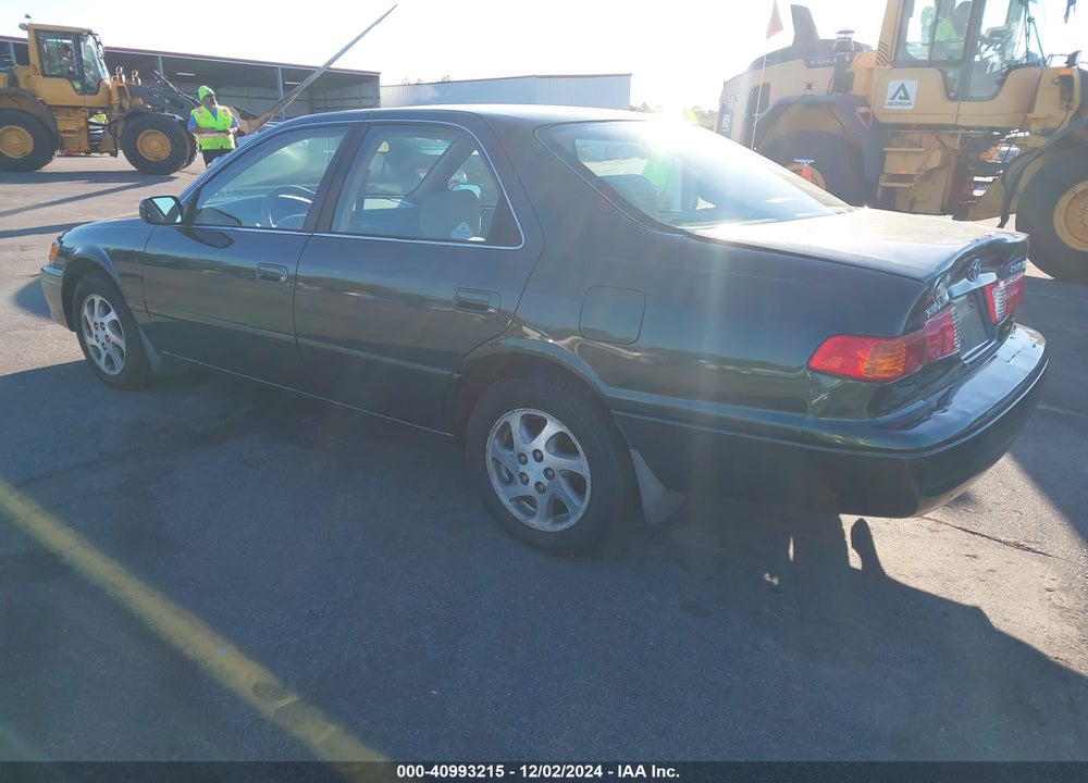 2001 TOYOTA CAMRY LE V6 VIN: 4T1BF22K31U964843