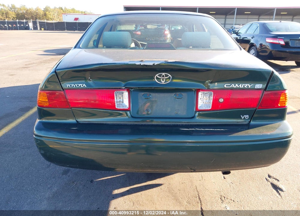 2001 TOYOTA CAMRY LE V6 VIN: 4T1BF22K31U964843