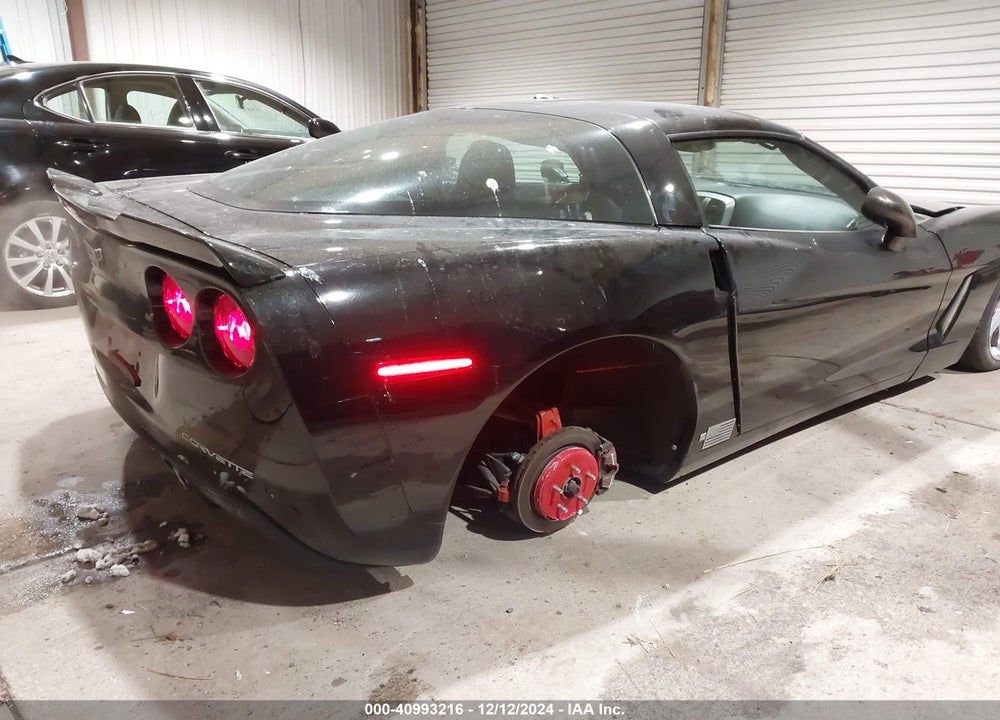 2005 CHEVROLET CORVETTE VIN: 1G1YY24U055132585