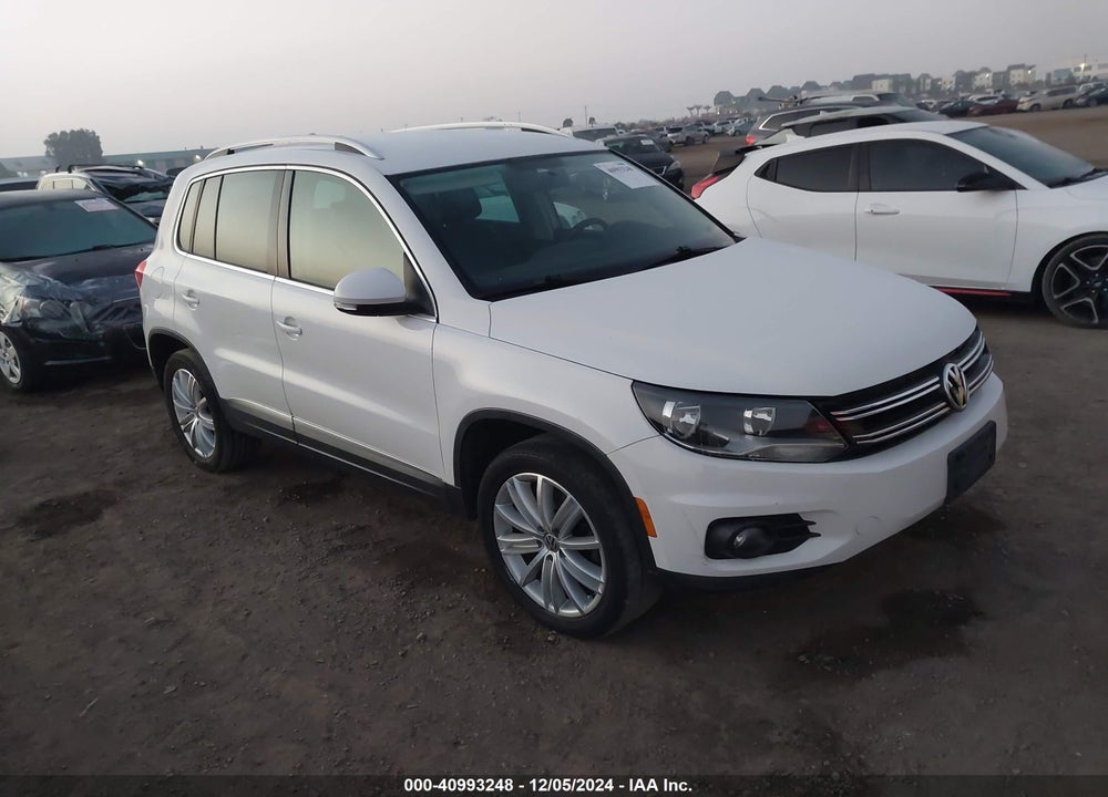 2014 VOLKSWAGEN TIGUAN SE VIN: WVGAV3AX4EW547873