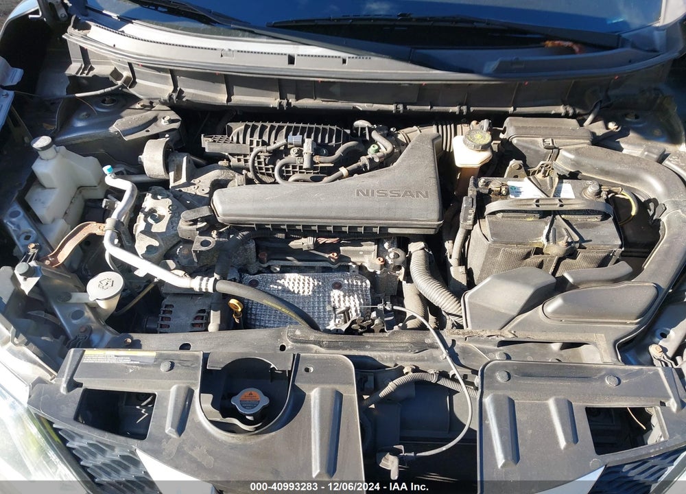 2015 NISSAN ROGUE S VIN: KNMAT2MV1FP539806