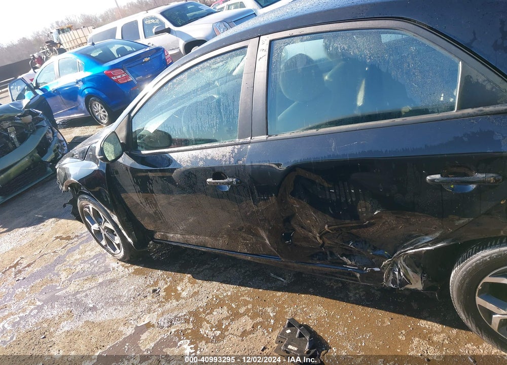 2013 KIA FORTE EX VIN: KNAFU4A23D5722106