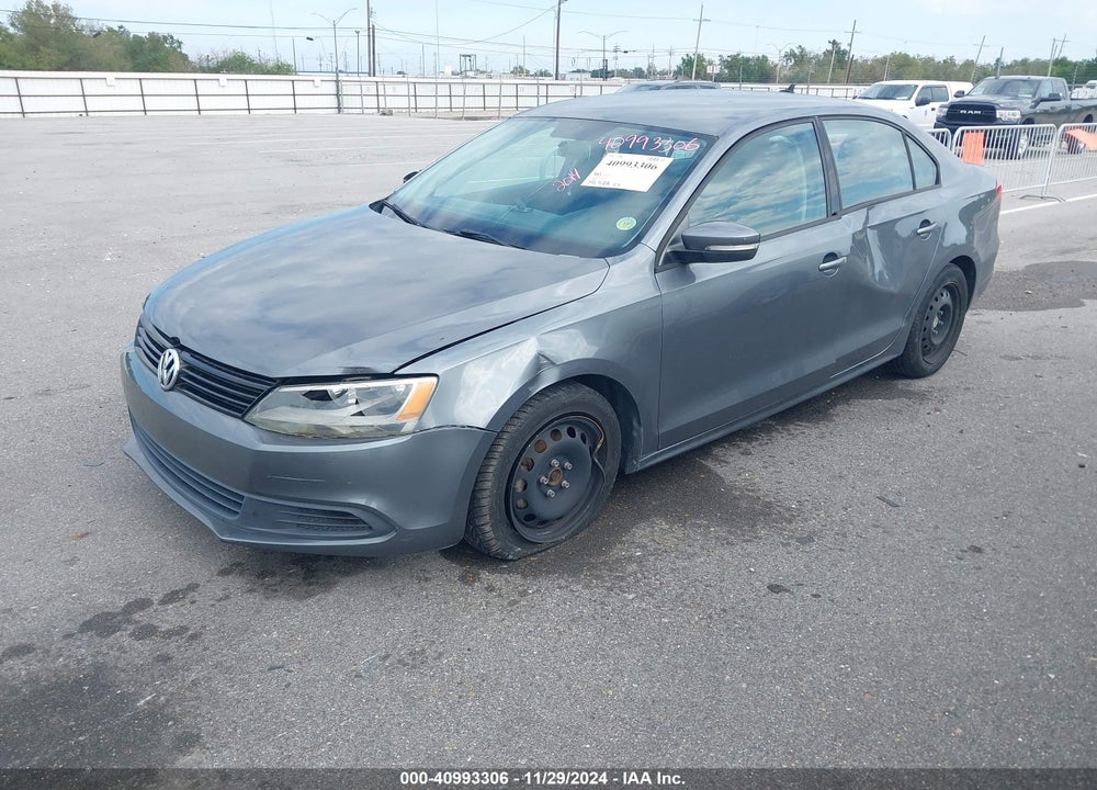 2014 VOLKSWAGEN JETTA 1.8T SE VIN: 3VWD17AJ0EM247017
