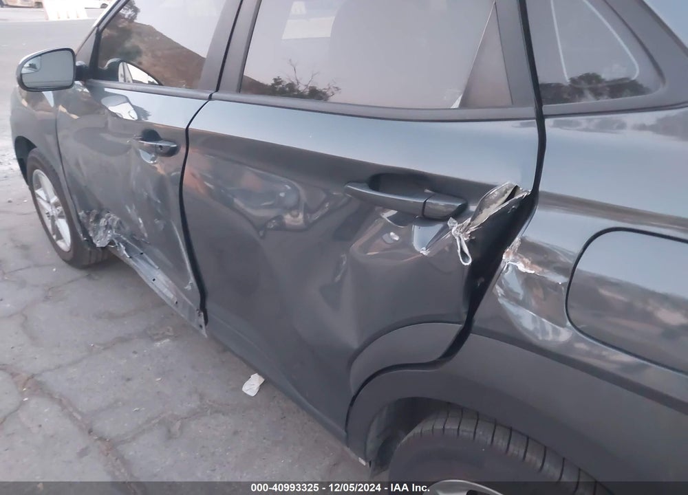 2021 HYUNDAI KONA SE VIN: KM8K12AA8MU713540