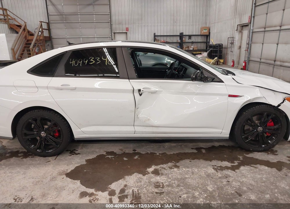 2022 VOLKSWAGEN JETTA GLI 2.0T AUTOBAHN VIN: 3VW2T7BU7NM002340