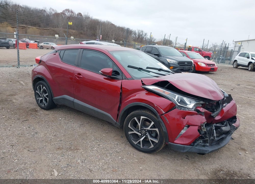2018 TOYOTA C-HR XLE VIN: NMTKHMBX9JR010395