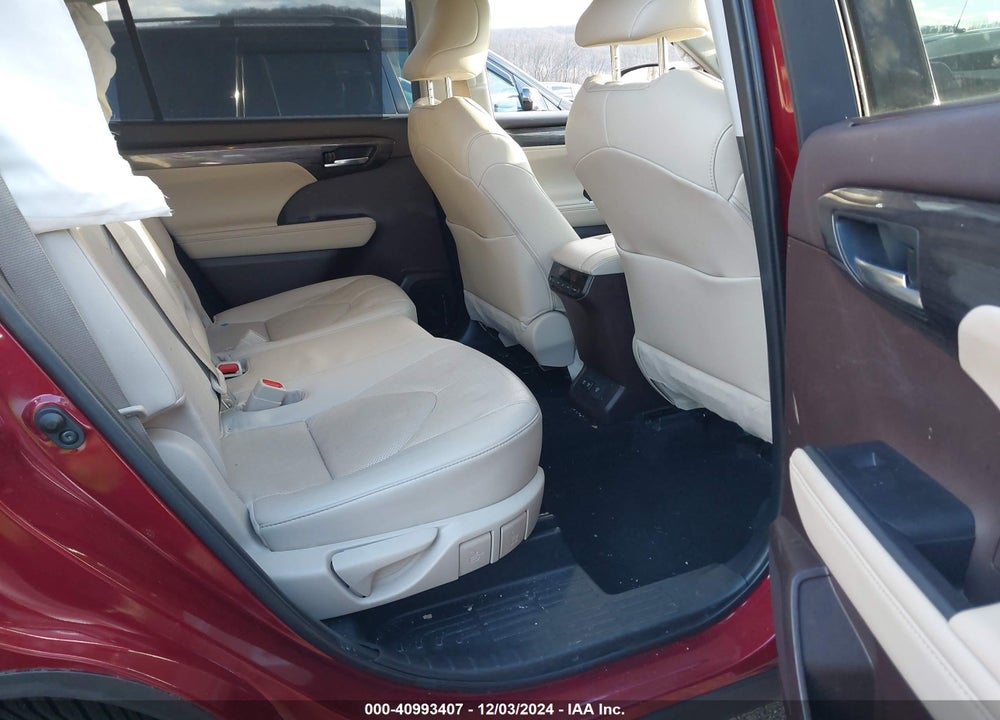 2021 TOYOTA HIGHLANDER LIMITED VIN: 5TDDZRBH1MS547134