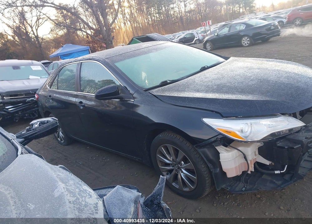 2015 TOYOTA CAMRY XLE VIN: 4T1BF1FK4FU952082