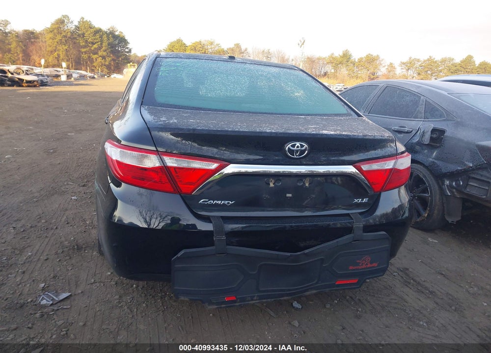 2015 TOYOTA CAMRY XLE VIN: 4T1BF1FK4FU952082
