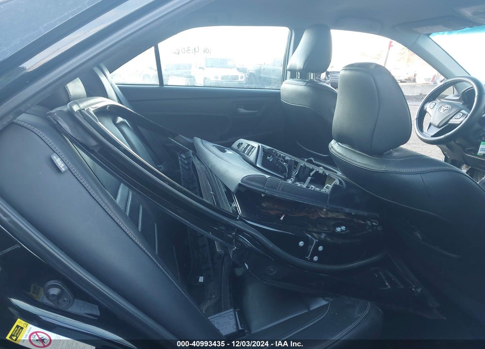 2015 TOYOTA CAMRY XLE VIN: 4T1BF1FK4FU952082