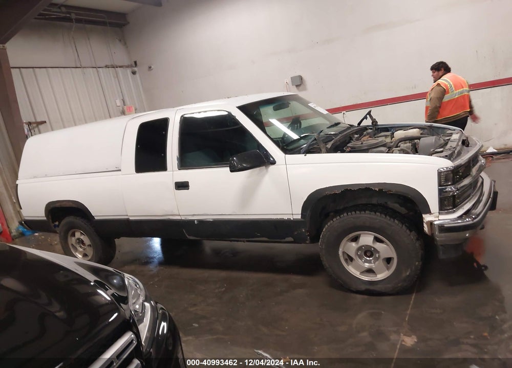 1995 CHEVROLET GMT-400 K1500 VIN: 2GCEK19K0S1140566