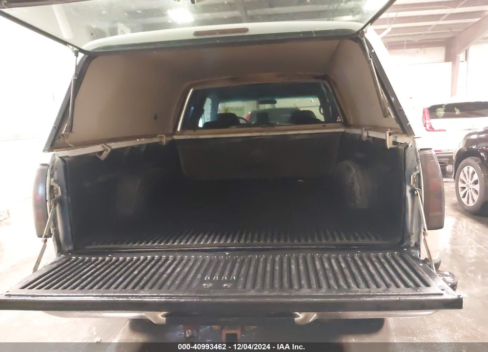 1995 CHEVROLET GMT-400 K1500 VIN: 2GCEK19K0S1140566