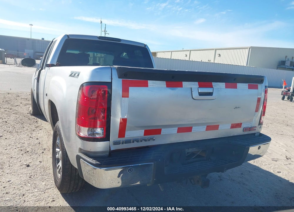 2007 GMC SIERRA 1500 WORK TRUCK VIN: 2GTEC19C171710975