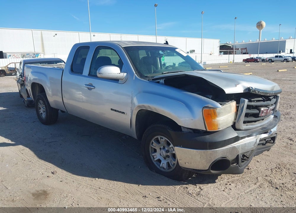 2007 GMC SIERRA 1500 WORK TRUCK VIN: 2GTEC19C171710975