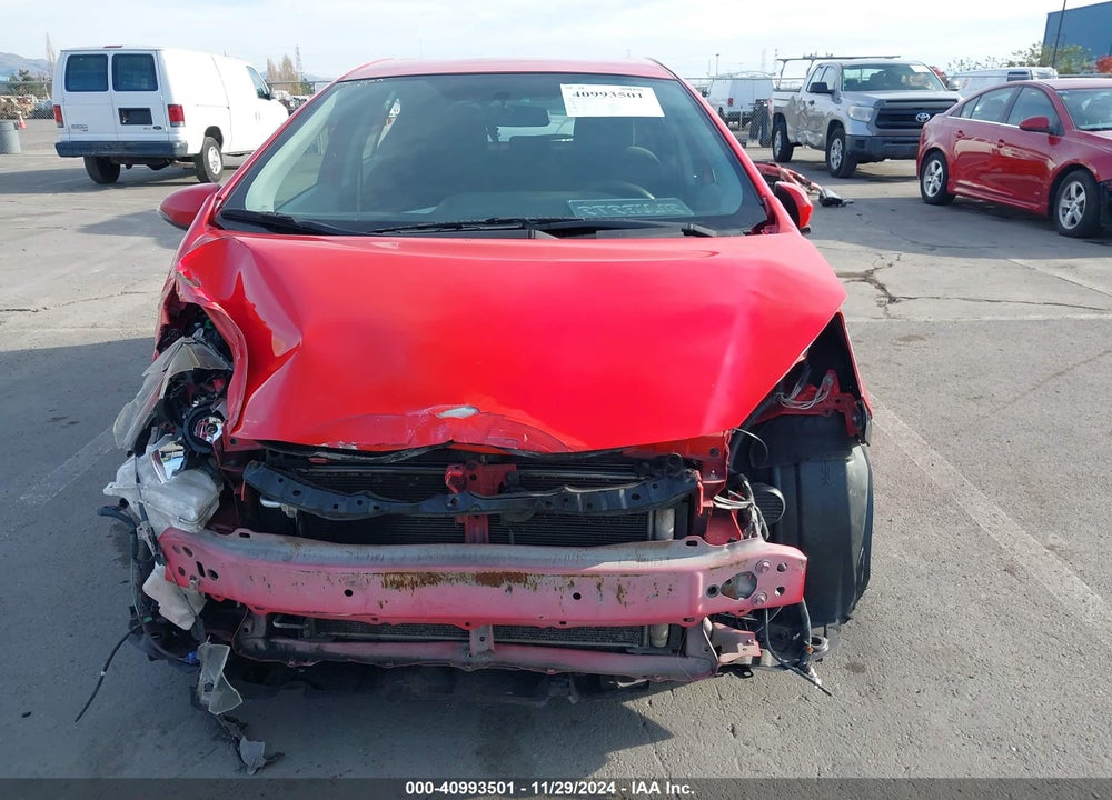 2012 TOYOTA PRIUS C TWO VIN: JTDKDTB35C1502717