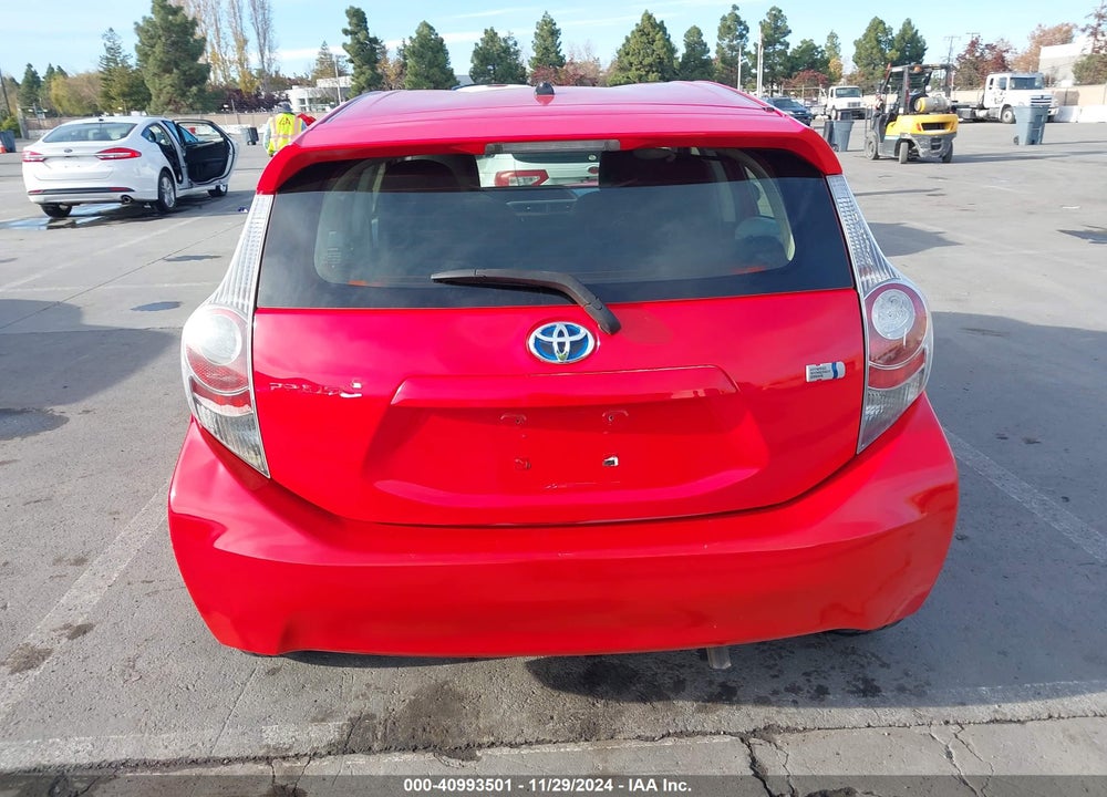 2012 TOYOTA PRIUS C TWO VIN: JTDKDTB35C1502717